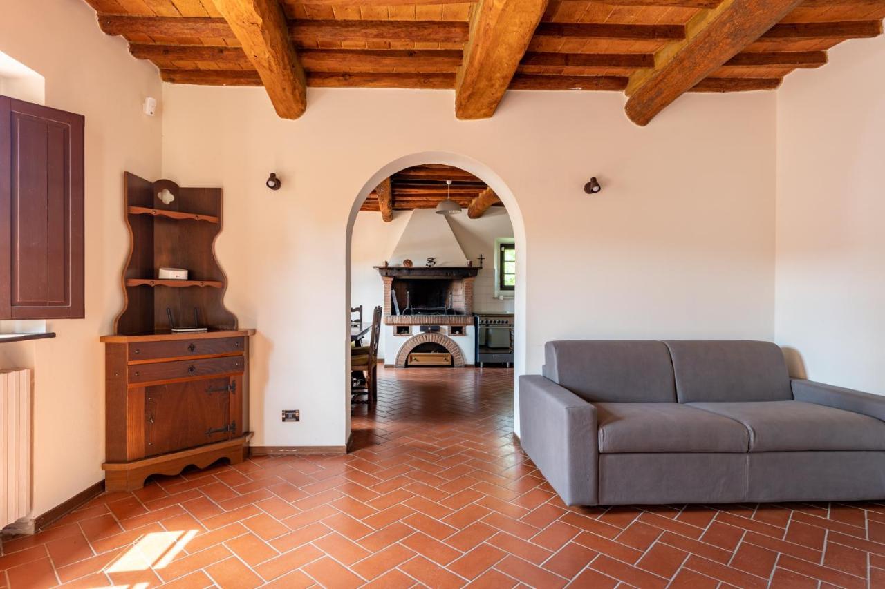 Vila La Casina Di Elisa Montecarlo Exteriér fotografie