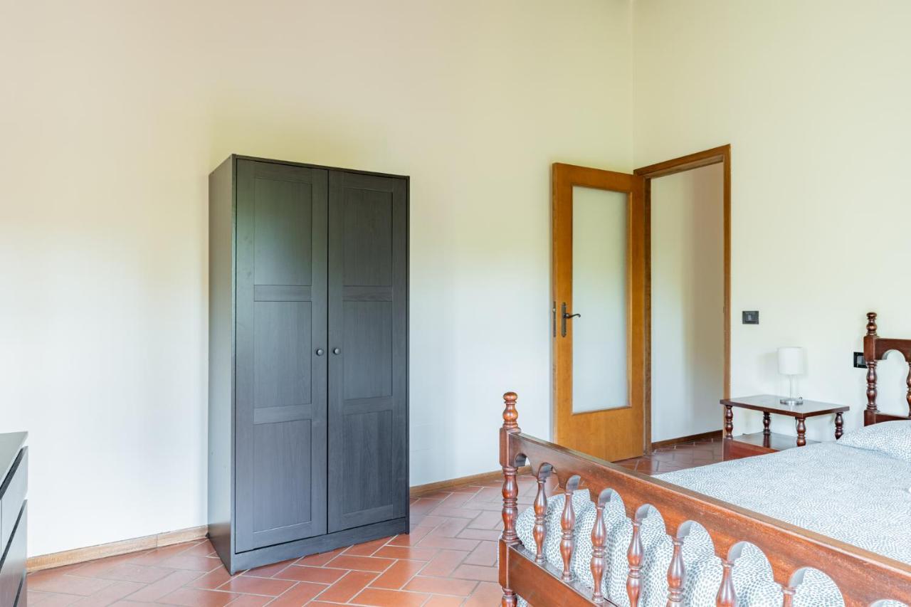 Vila La Casina Di Elisa Montecarlo Exteriér fotografie